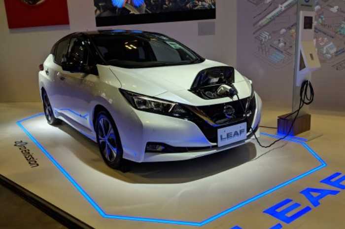 2022 Nissan Leaf Exterior