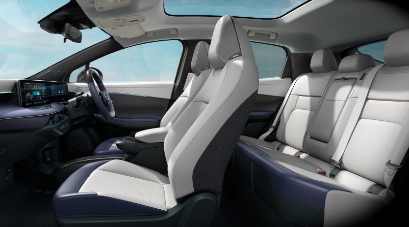 Nissan Leaf 2026 Unveiled Electric Vehicle Boasts Over 700 KM Range 