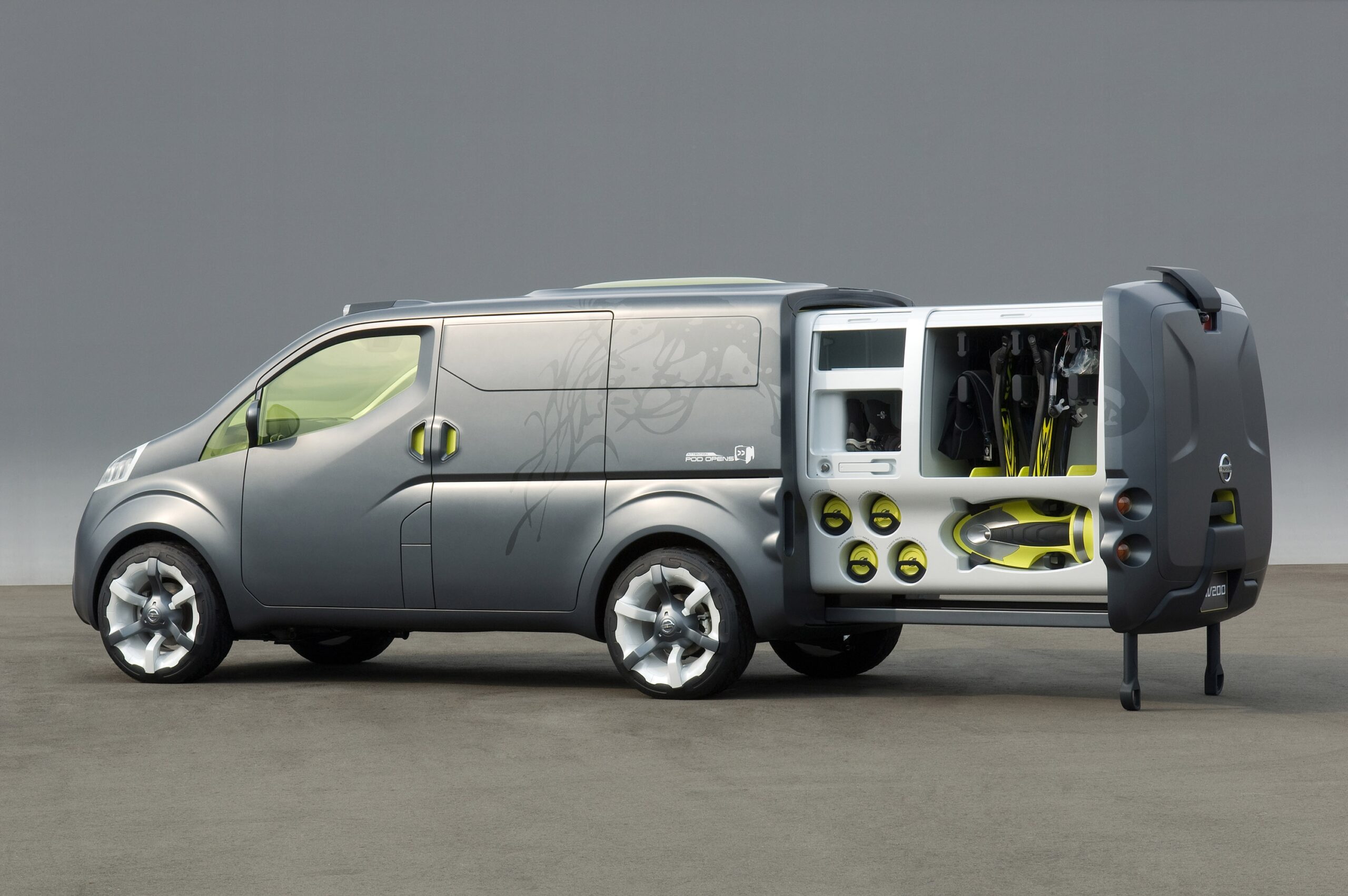 Nissan NV200 Concept Brings quot Human Touch quot And Personalization To The  Nissan NV200 Concept Brings quot Human Touch quot And Personalization To The