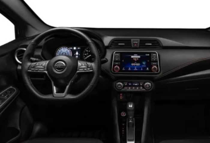 2022 Nissan Versa Interior