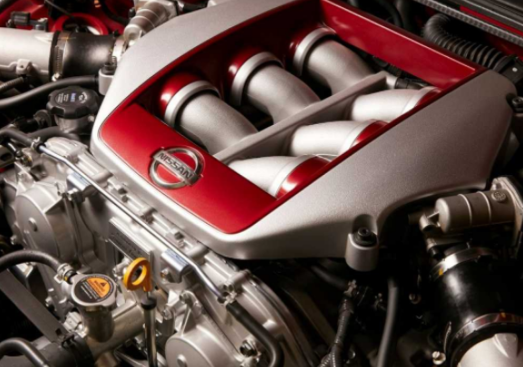2022 Nissan GT-R Engine